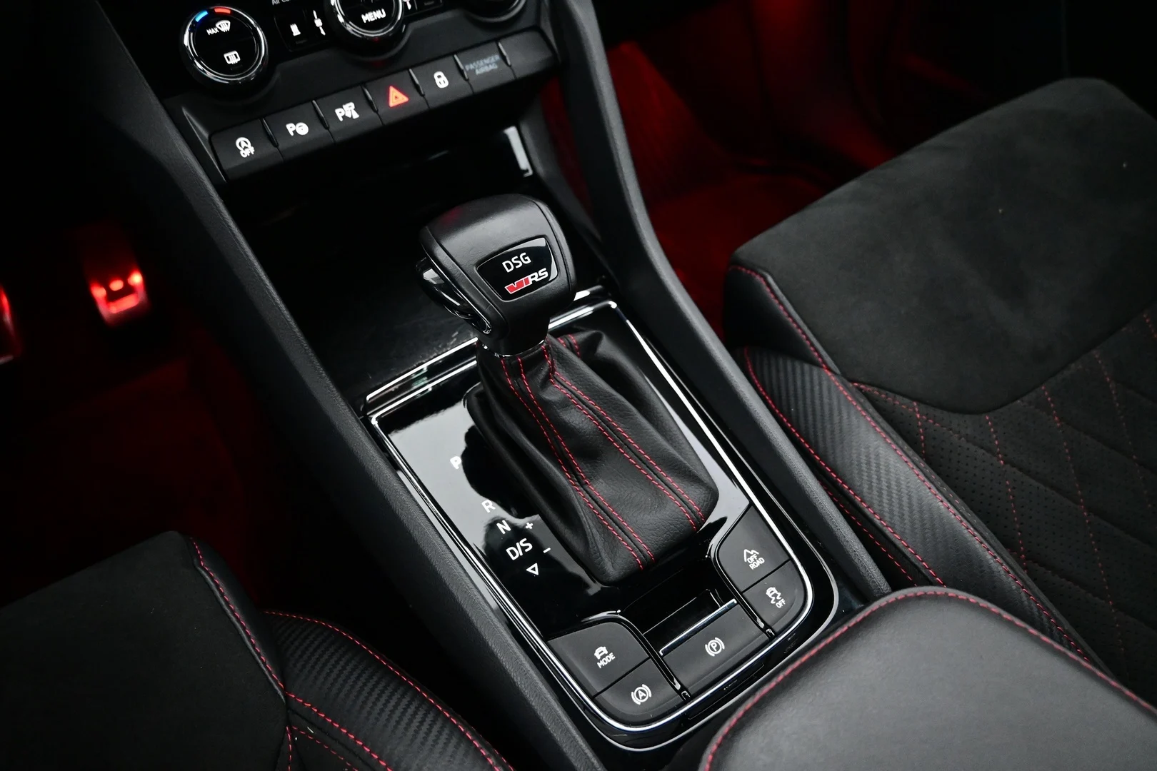 Car Image - 5a5jJNTMeEuo0sm9amO4xg