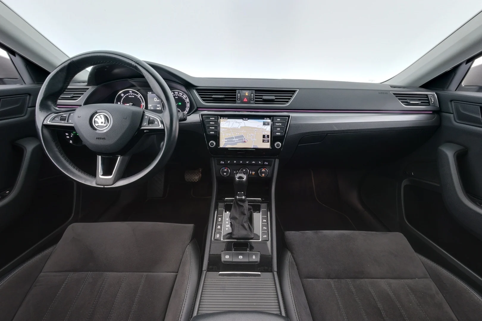 Car Image - 7aonO8mzbwZclfuSqIDcDe