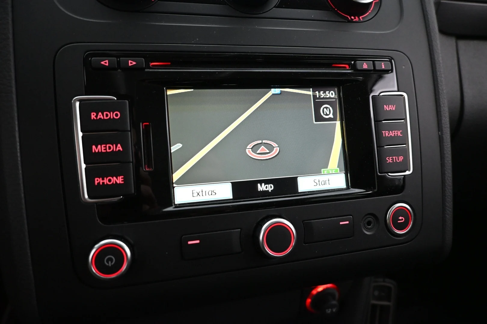 Car Image - 3IVJxxnVImVaTliDIR8Ewf