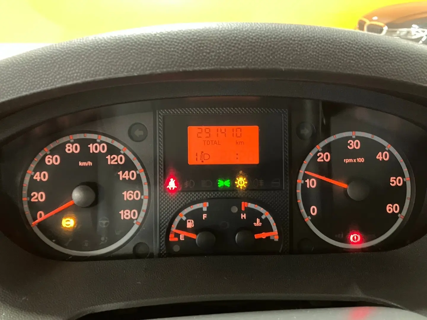 Car Image - 2ULQZVRjSFoMu4vUY3GG0L