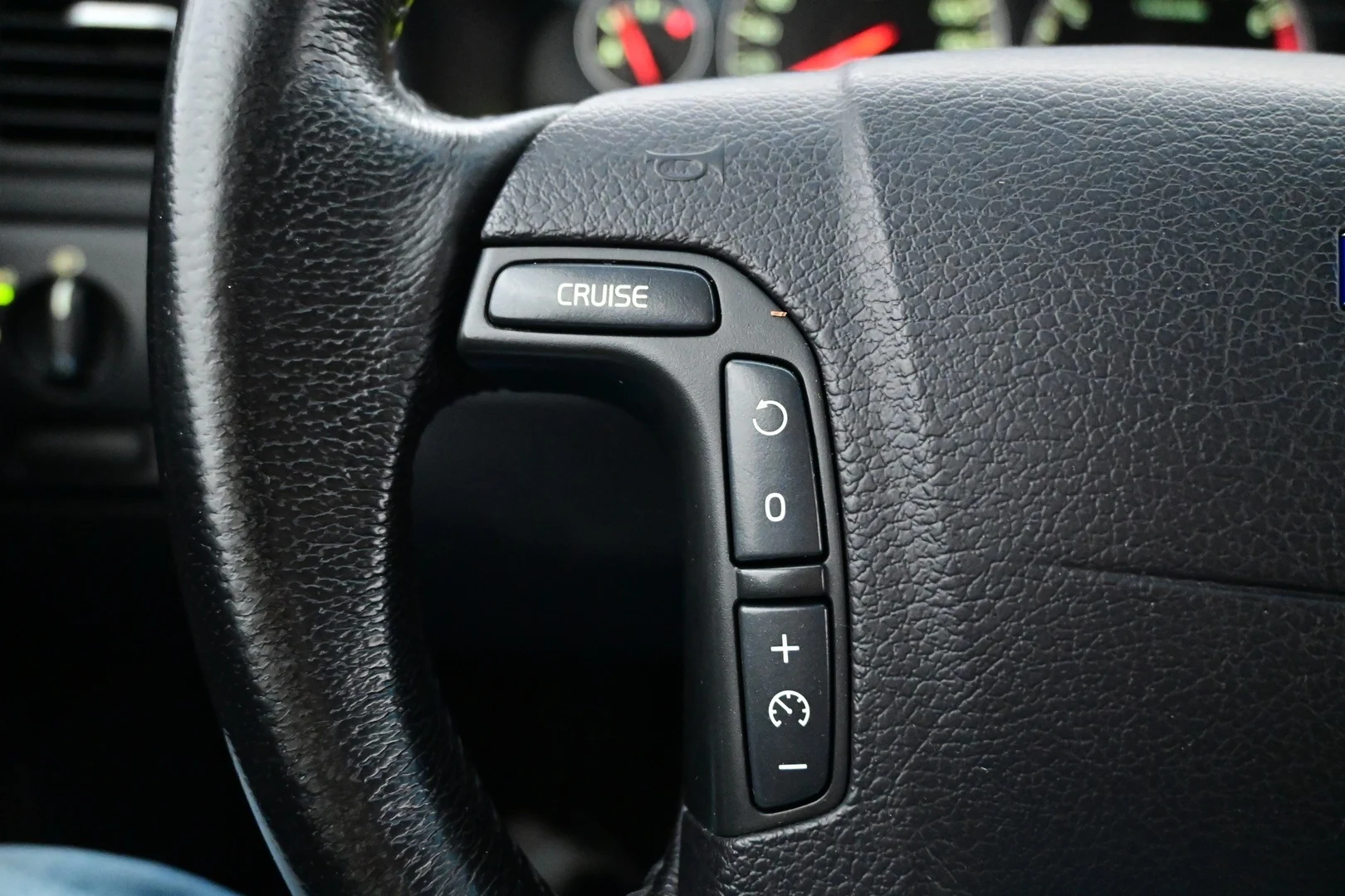 Car Image - 4D5D5A0F0BPgfaqJbtEGI5