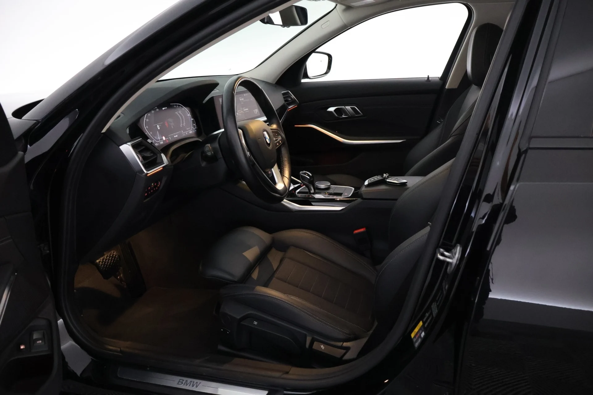 Car Image - 6Py0nrgNpr0xV5i7Jm2yRh