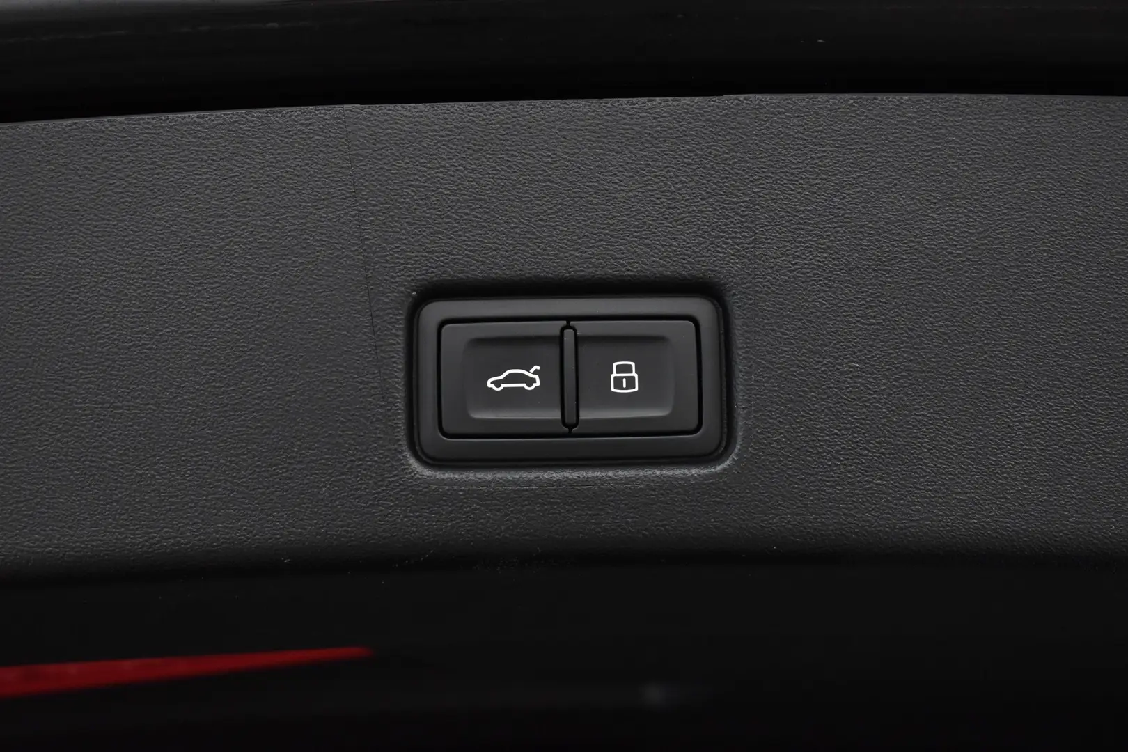 Car Image - 18DJAGNv3rSYqBkniSjbZa