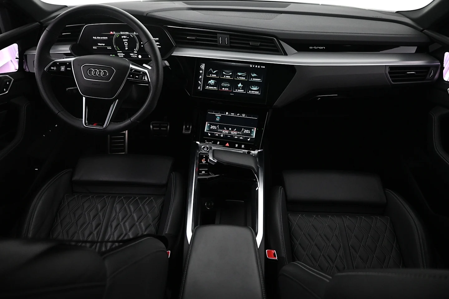 Car Image - 3SeTrWVFpMxFcxx8TpHywU