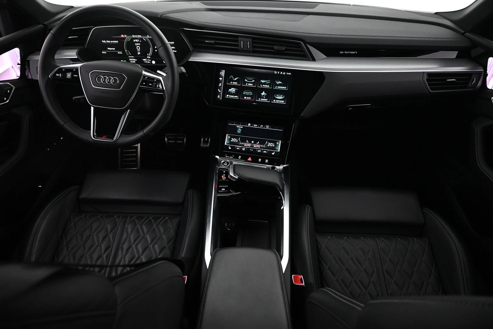 Car Image - 3SeTrWVFpMxFcxx8TpHywU