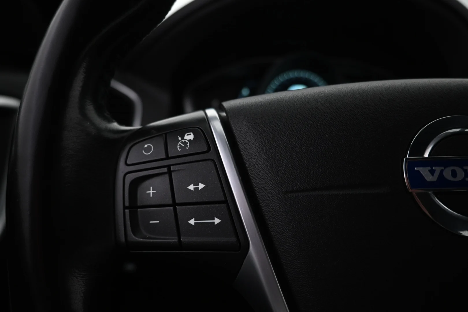 Car Image - 5fCinUS1lW4Ck8BMSeOJcB
