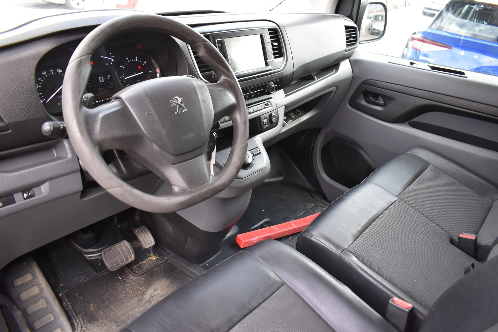 Car Image - 5Ns1yPYPUkteKdv069dFjI