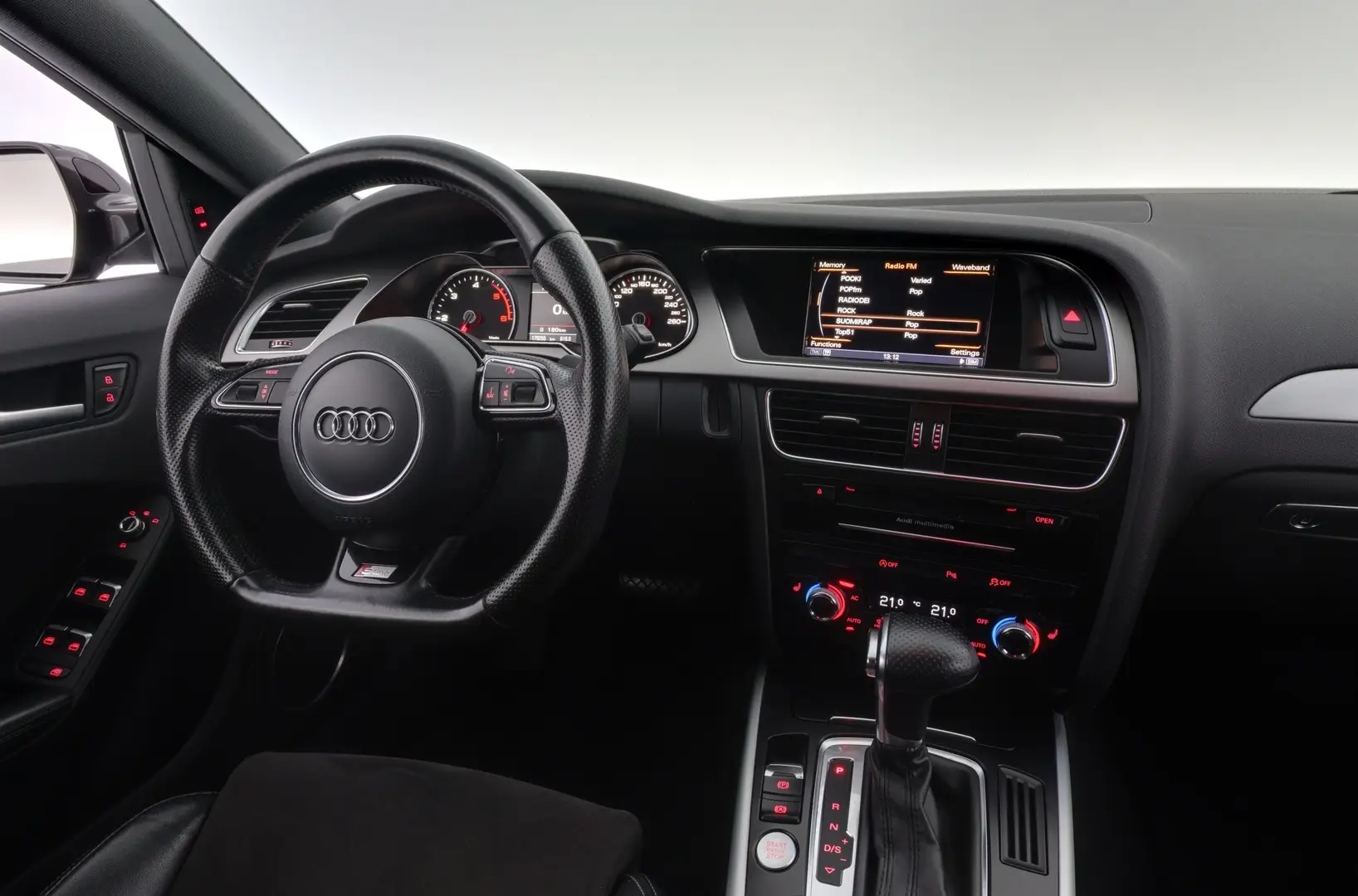 Car Image - 5CmHvkb7r0crxvqSq3T3X7