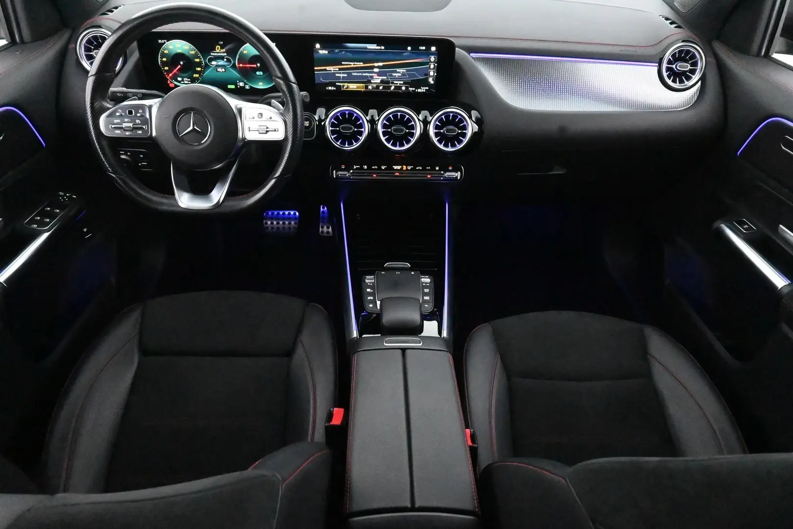 Car Image - 5B15sBUq2WDPQjcdk1xMyT