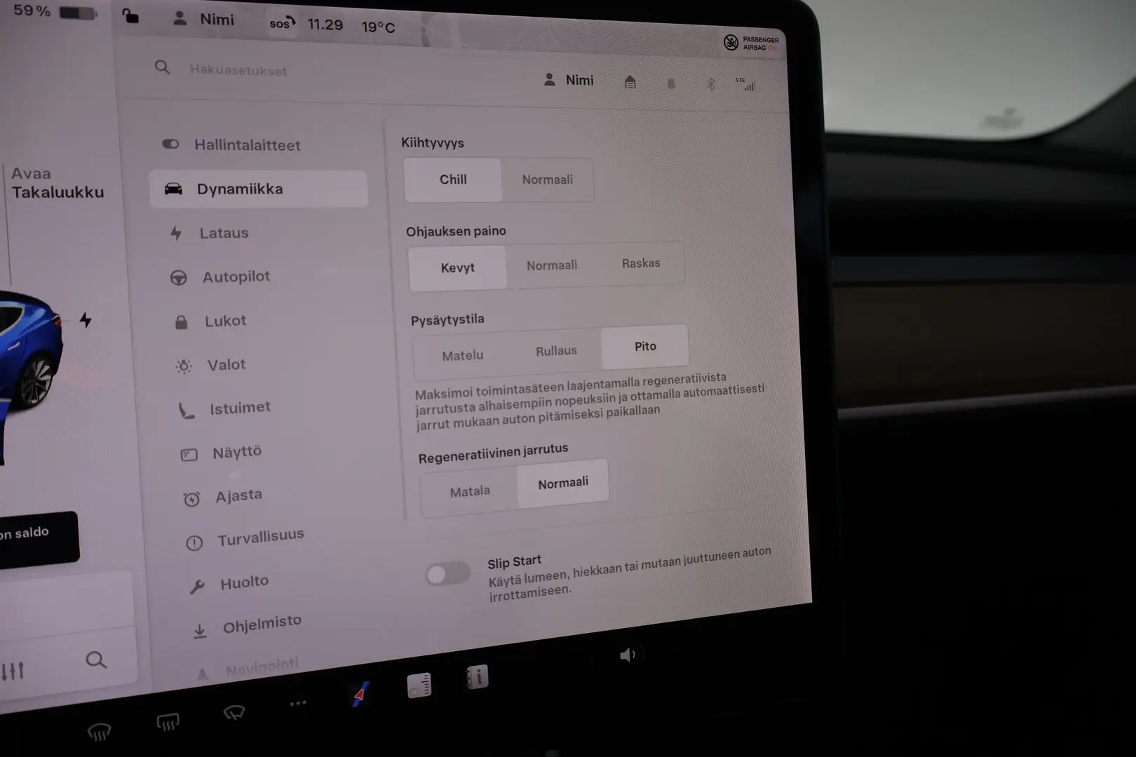 Car Image - 26B0eR7Xux1d9FNwlGEPmd