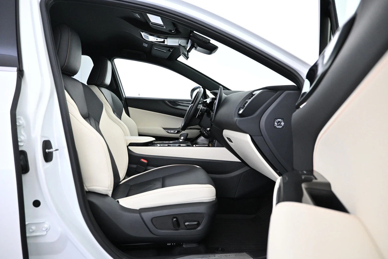 Car Image - 6GM8wlZvzbJfaa4h8fzu2Q