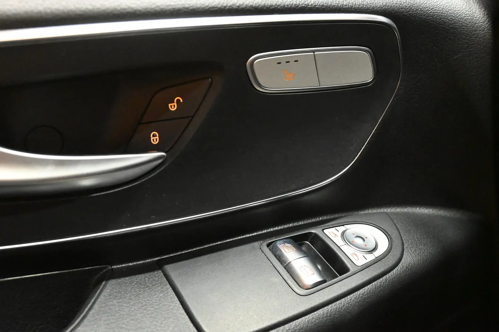Car Image - 6e12SwmDnWu769yUGCYequ