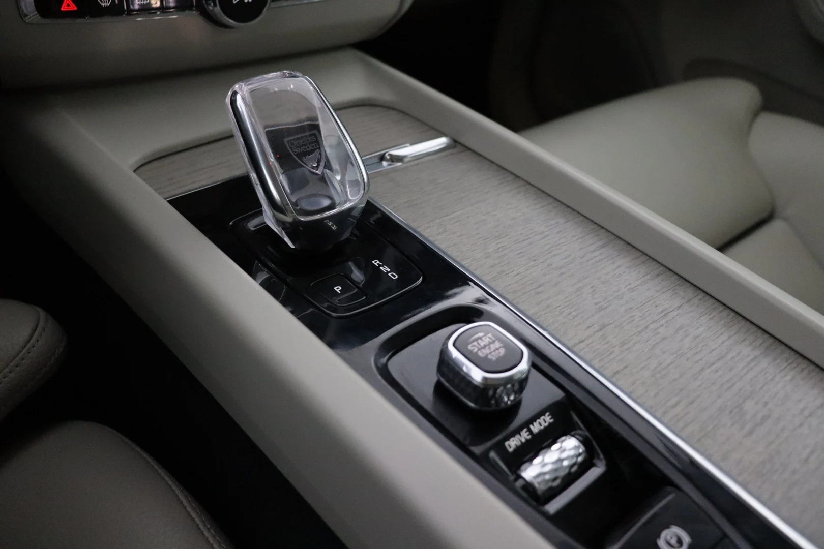 Car Image - 1Wp0aSNQmZnA2mANFwMPl7