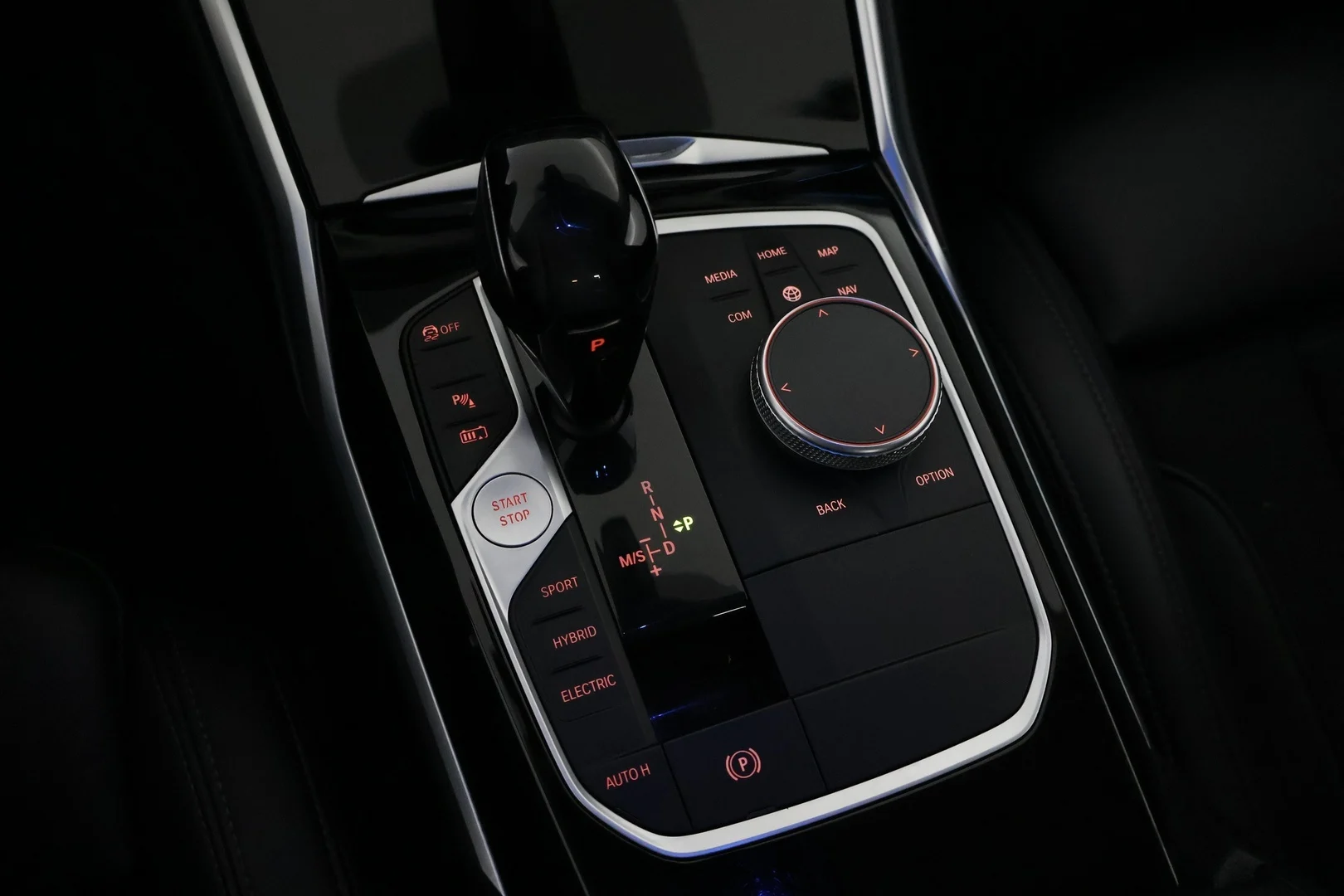 Car Image - 2BZtqYyP1rwumNuuMzX4pT