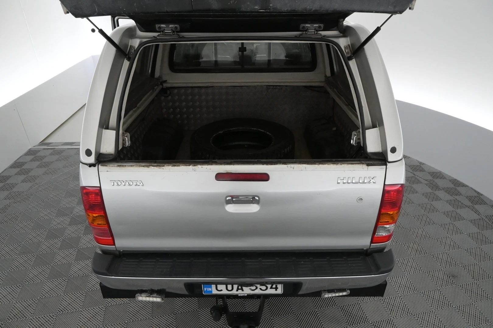 Car Image - 42KtSCfyKlmpkZ8XDsW161