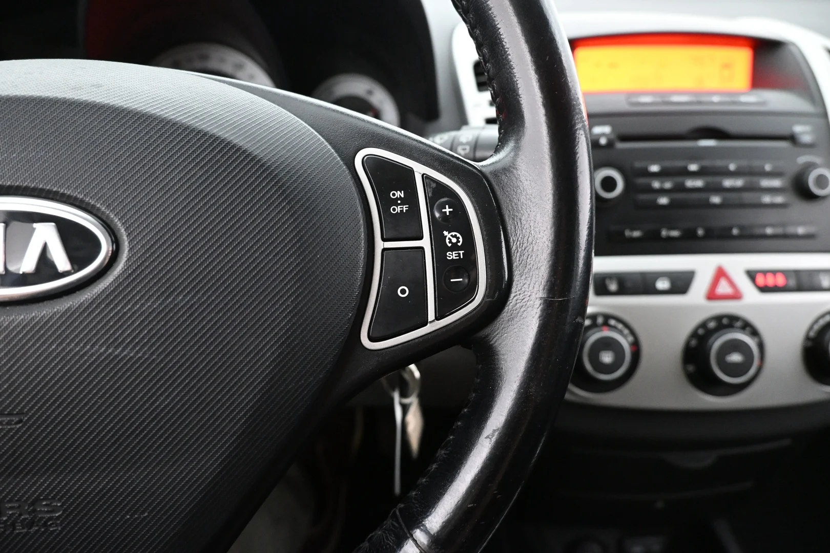 Car Image - 454xugSHc9dMUNam2zJUhE