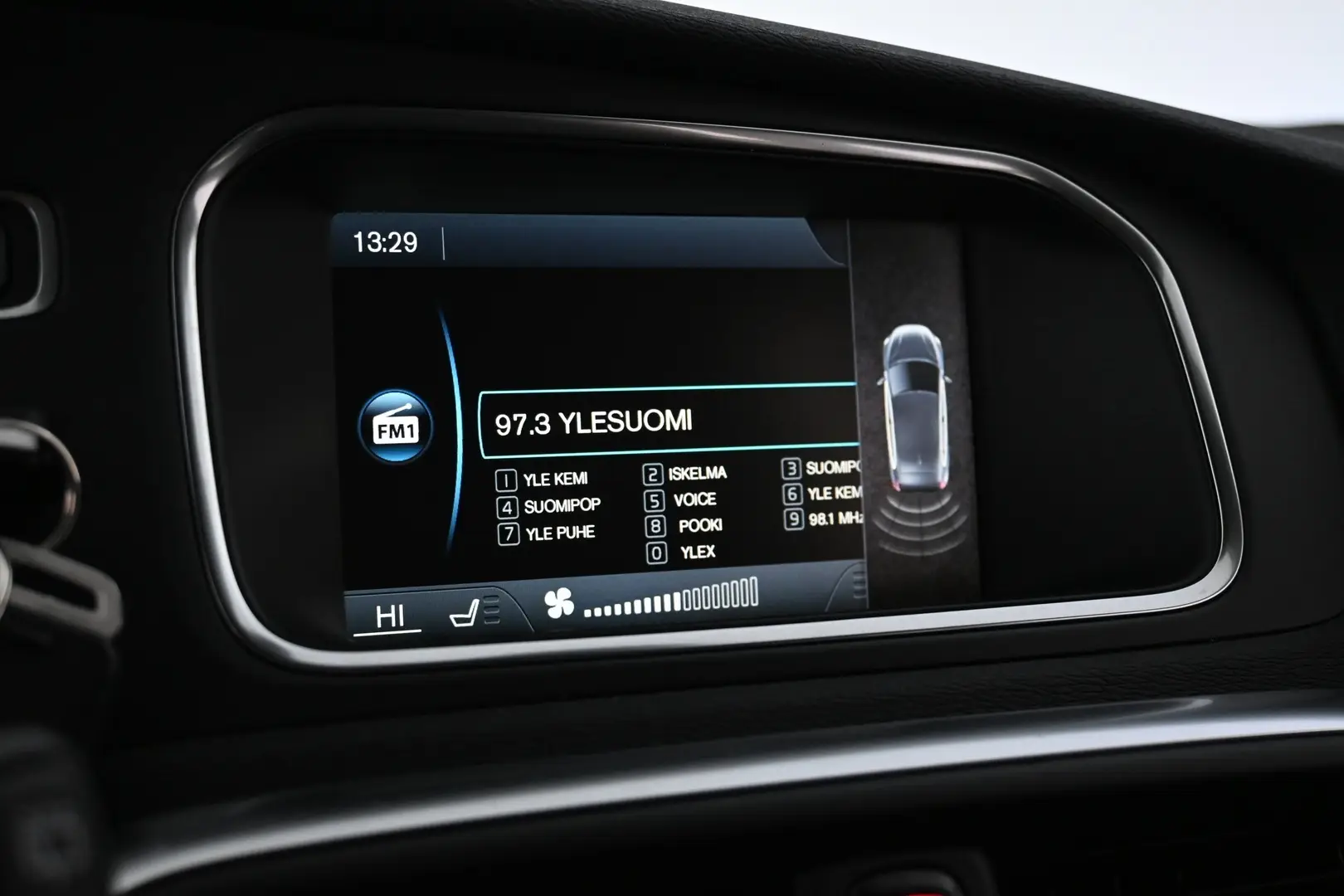 Car Image - 4UUtbR0MF4TY3QgRmK6hjS