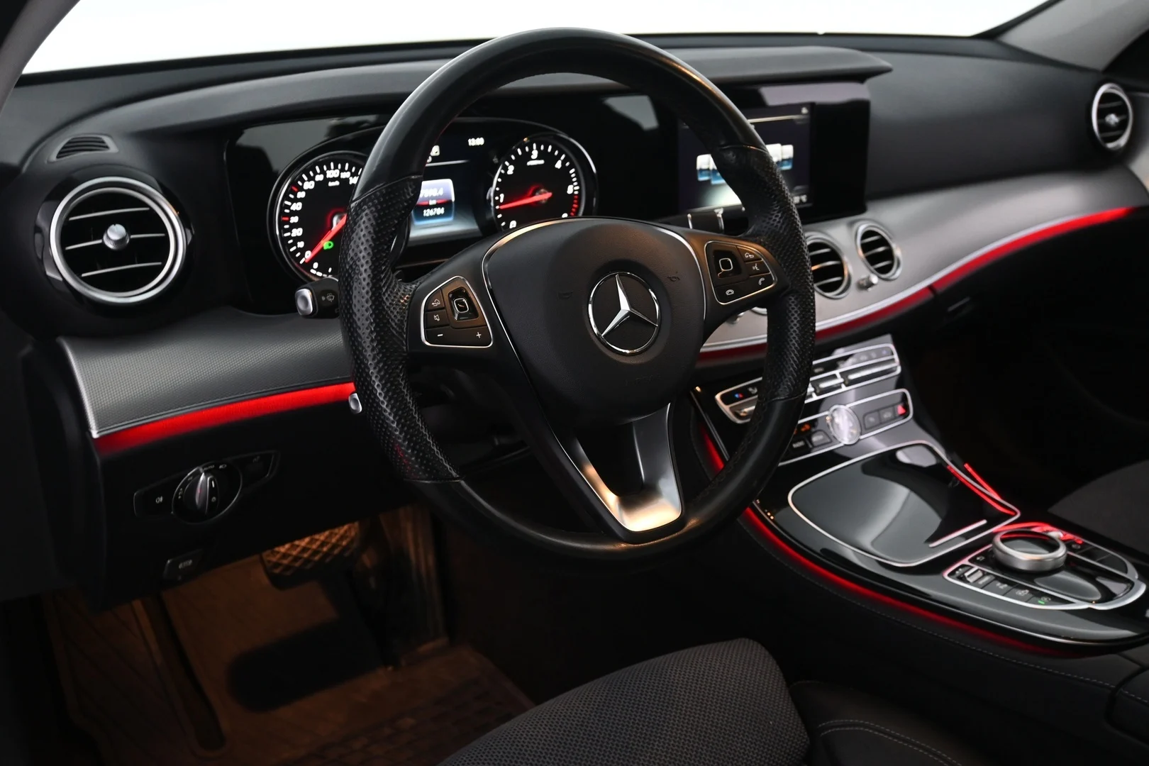 Car Image - okJNa0eZY3bbClrusrWMI