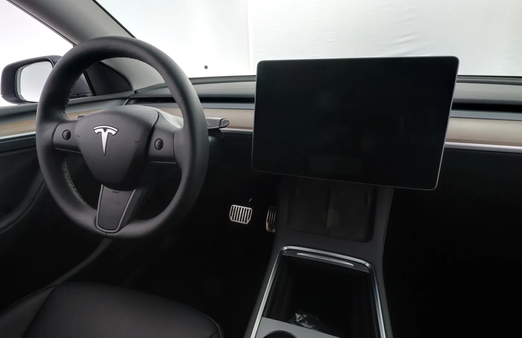Car Image - 5zFlRhttbwTz7XB4IINVTG