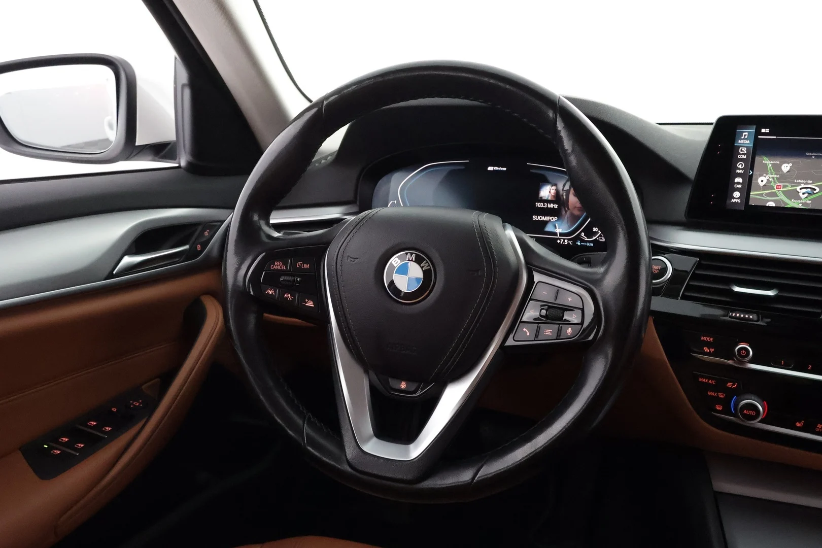 Car Image - 12luCESwpmpAGbAZ0Xt3JU