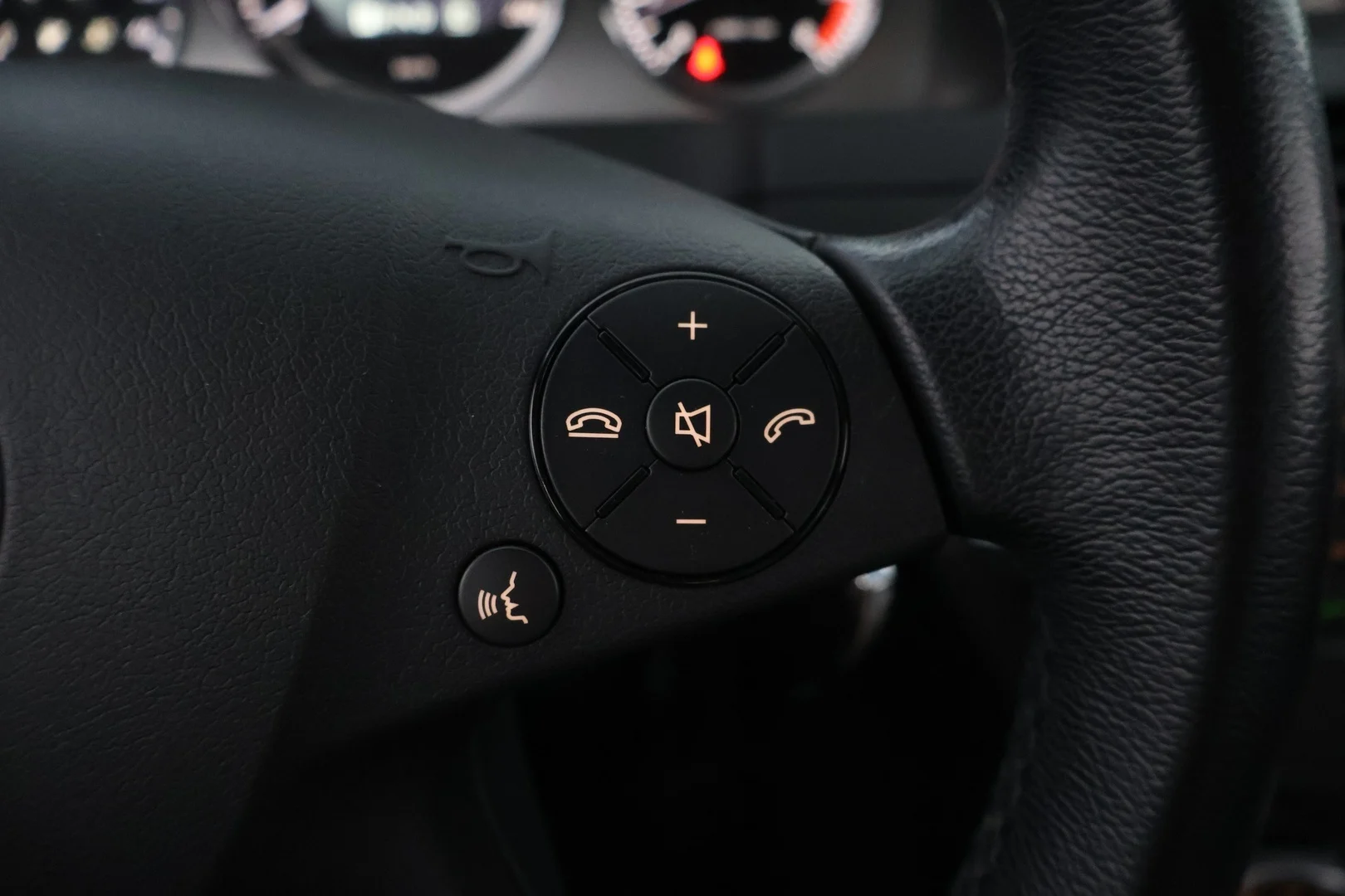 Car Image - 2rnTQnQ5uqwH0UiTaXmgAN