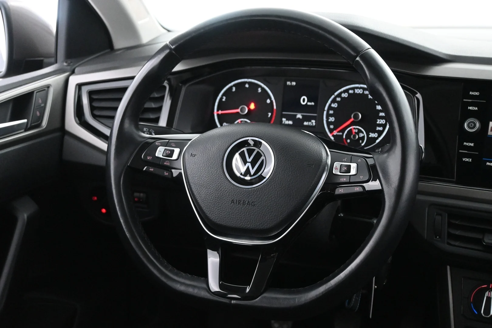 Car Image - 4y0fFQJYoJegwNGeOcisH7