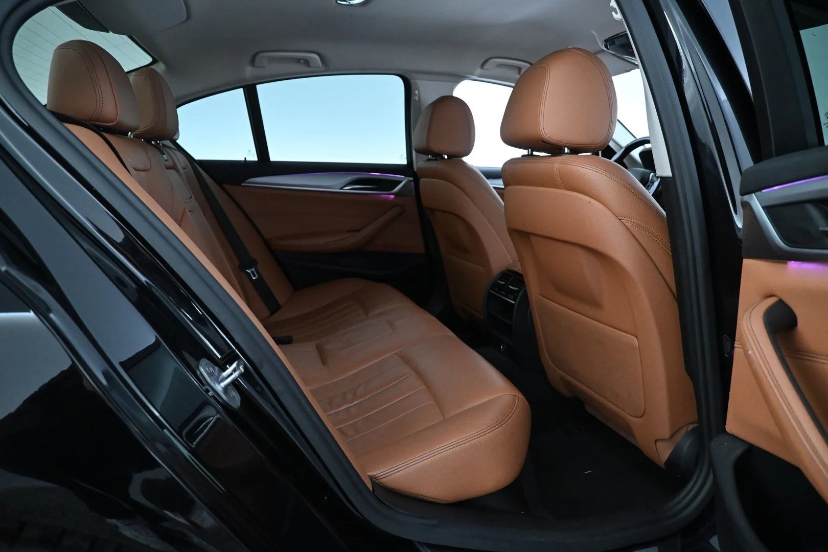 Car Image - 1269UeUG9h8MZwTUeCMWit