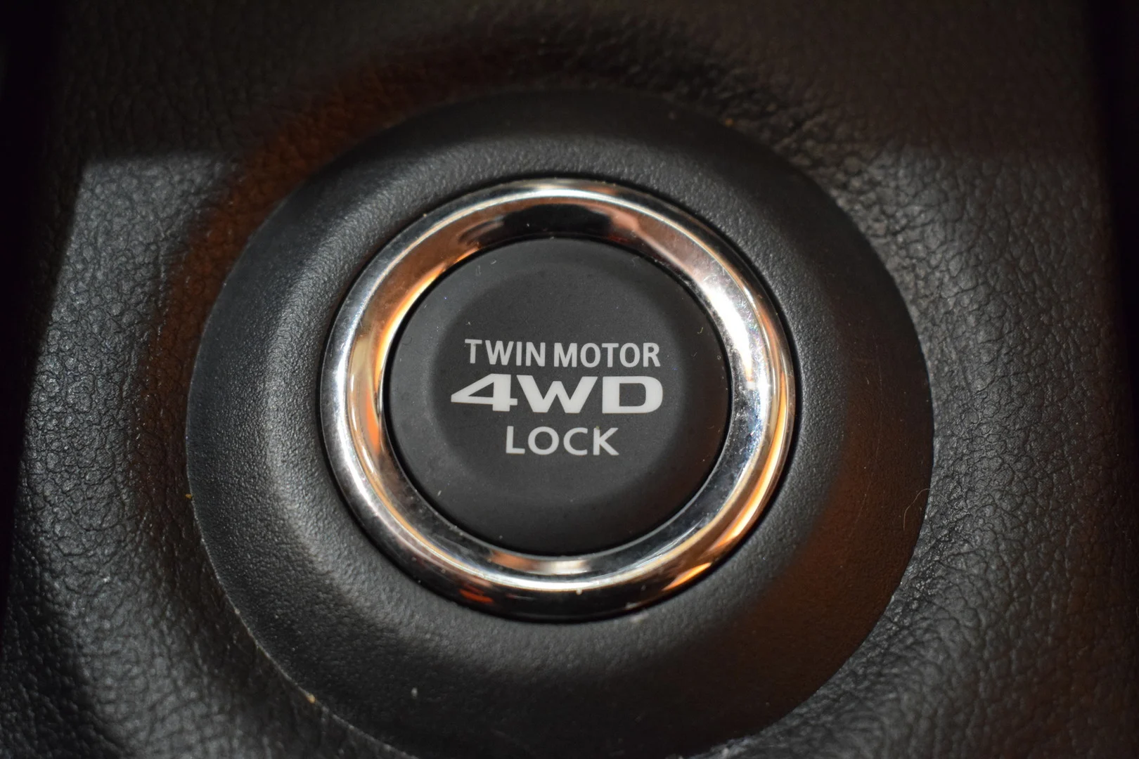 Car Image - d9C7jmZs6ZkSSYxfefiBC