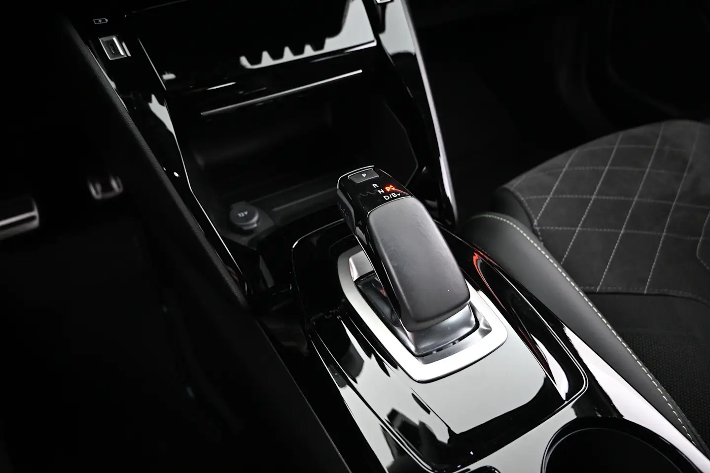 Car Image - 53q8NnG9mXhyfu56GAVWBg