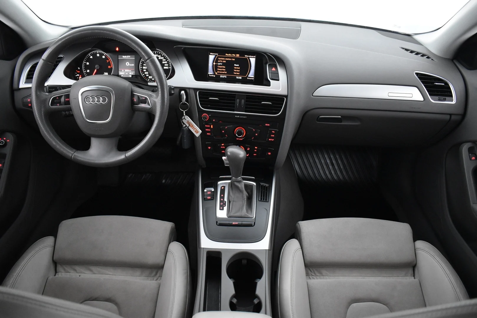 Car Image - 41VTtKyWCJndiKvQQ0riyK
