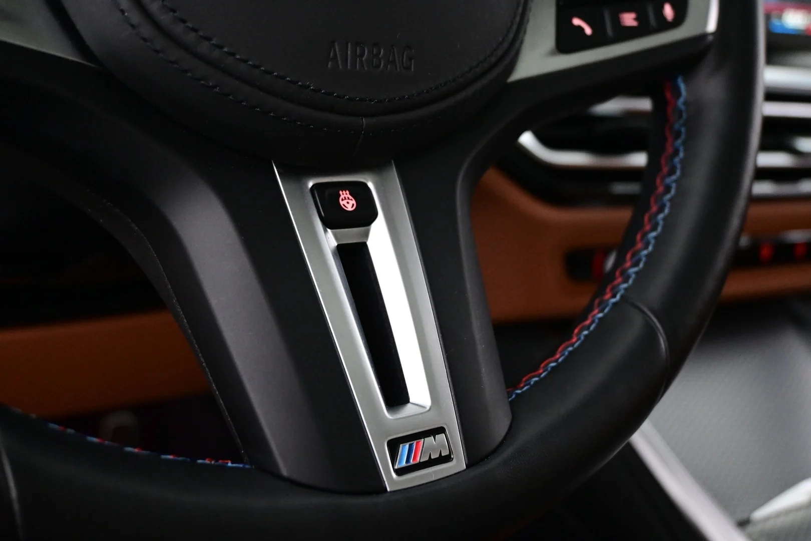 Car Image - 1f6CzTfb2bnIpkfKH0iVcT