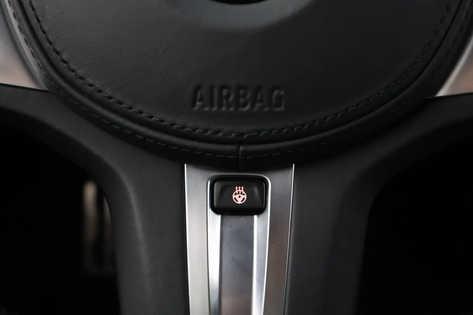 Car Image - 40u3duSQWlTFoTAIIwN0qg
