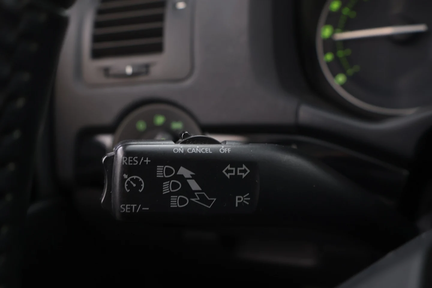 Car Image - 55ll8GIvsFOuuU0in3RYLy