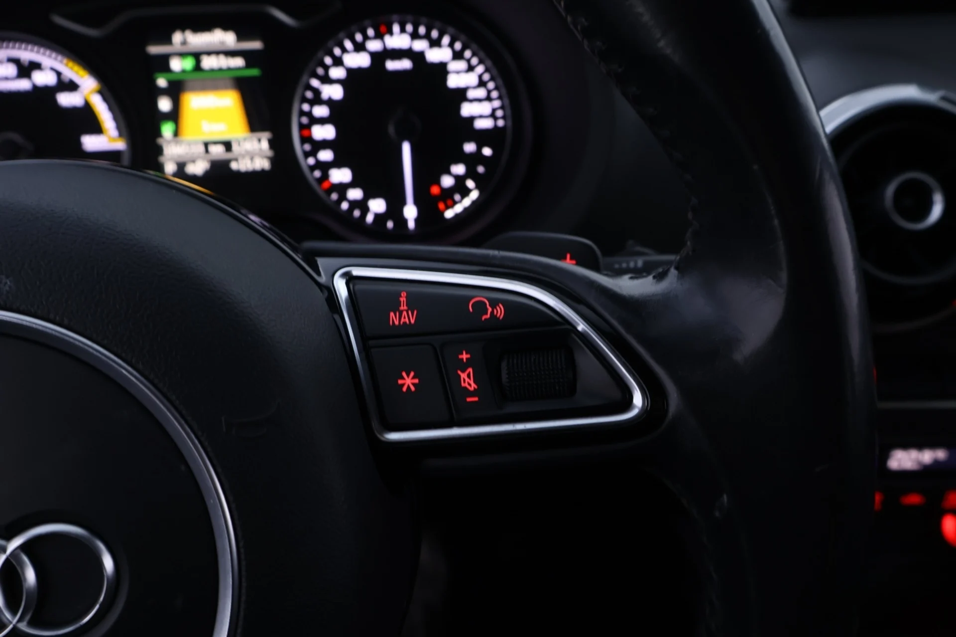 Car Image - 6jXDHOdEFJfKyHLxePbjDP