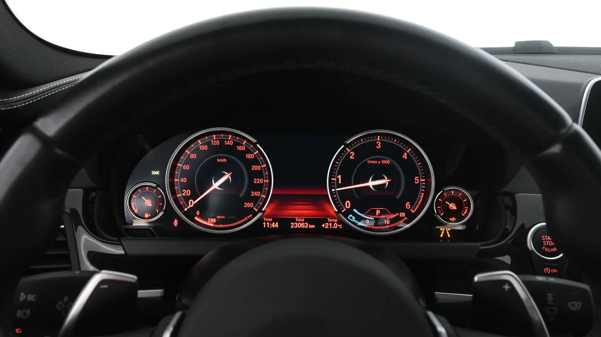 Car Image - 2KxGU6n3yRiYt79PdXljEY