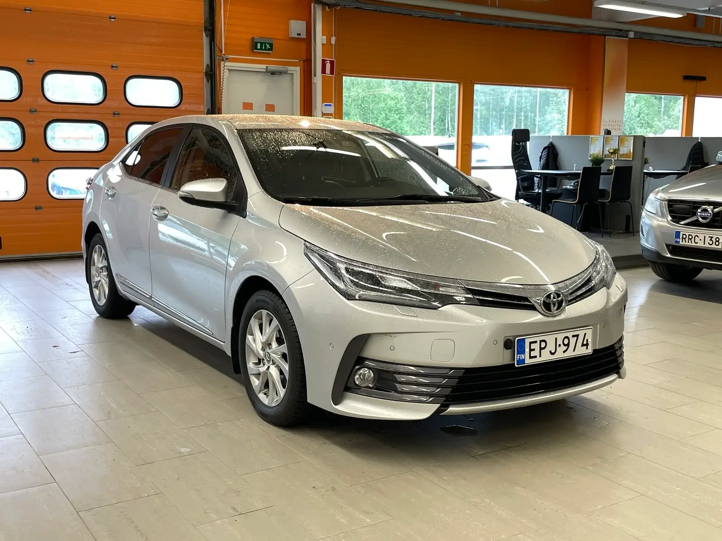 Car Image - 1pILO9s3HZHeh5y36mQdDI