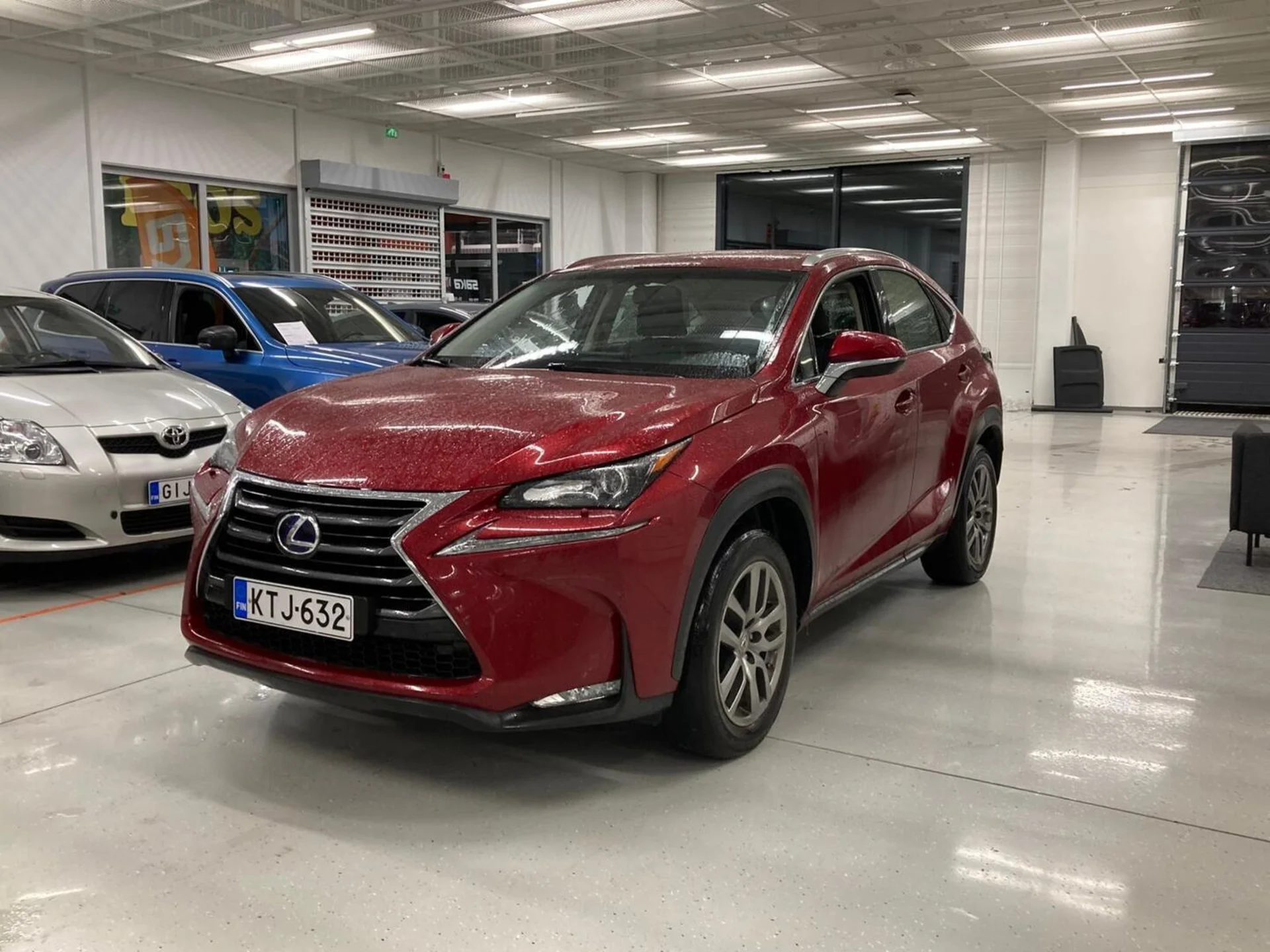 Car Image - 523x2ljBVJfQvwt9Yahd0W