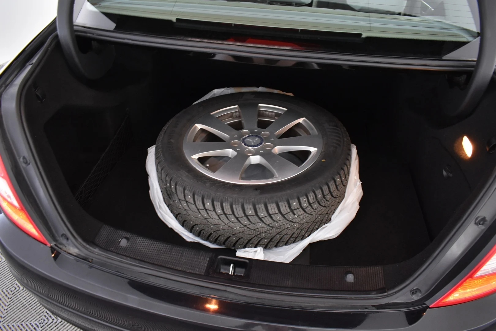 Car Image - 5QPElbmxYZSzXkABPm53xF