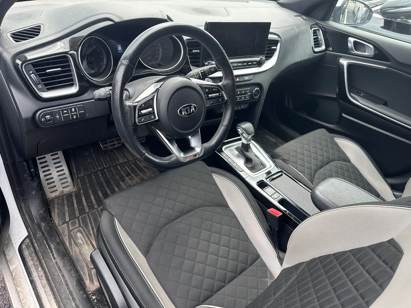 Car Image - 1NjVddsVdvfwiN3dbEWztP