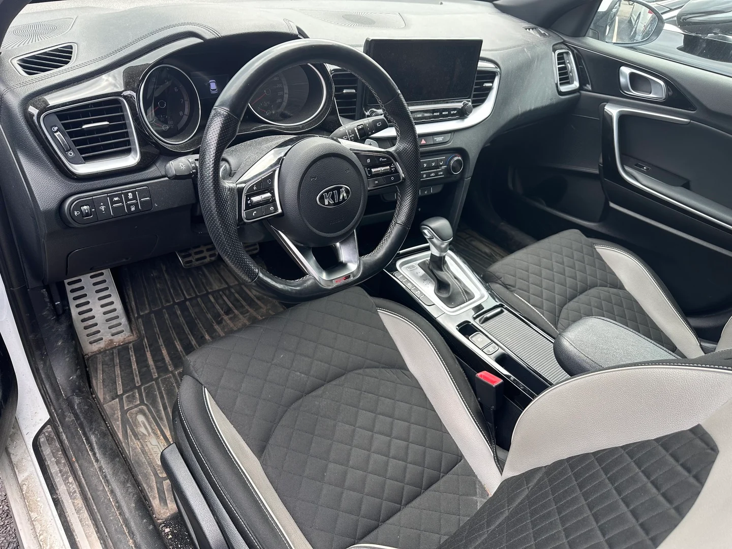 Car Image - 1NjVddsVdvfwiN3dbEWztP