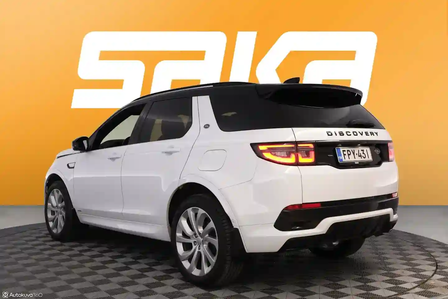 Car Image - 3HSpg8HLIiQh6kSnaHYRe7