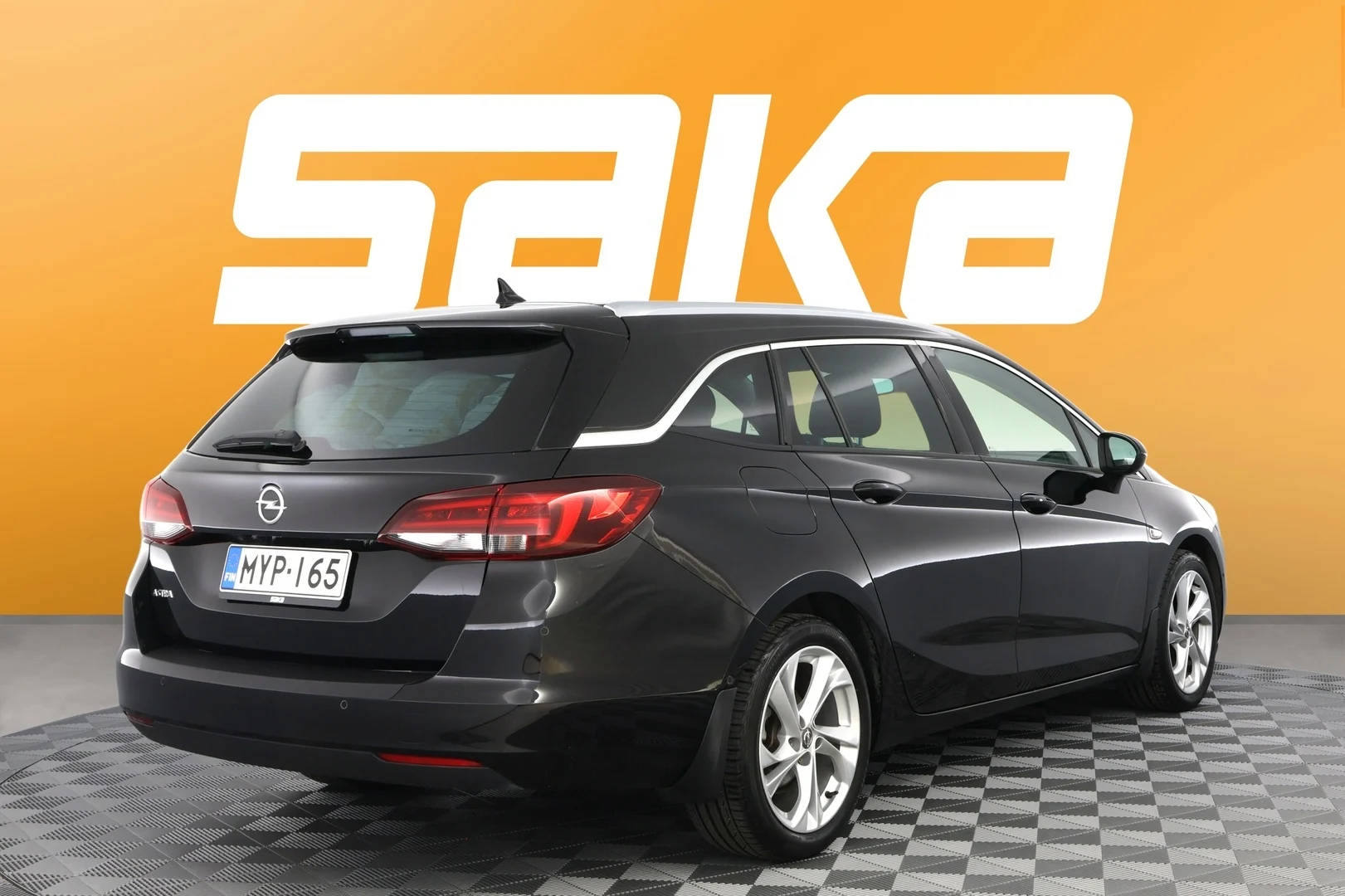 Car Image - ScQ7r0aAIf5tFnwLiAbND