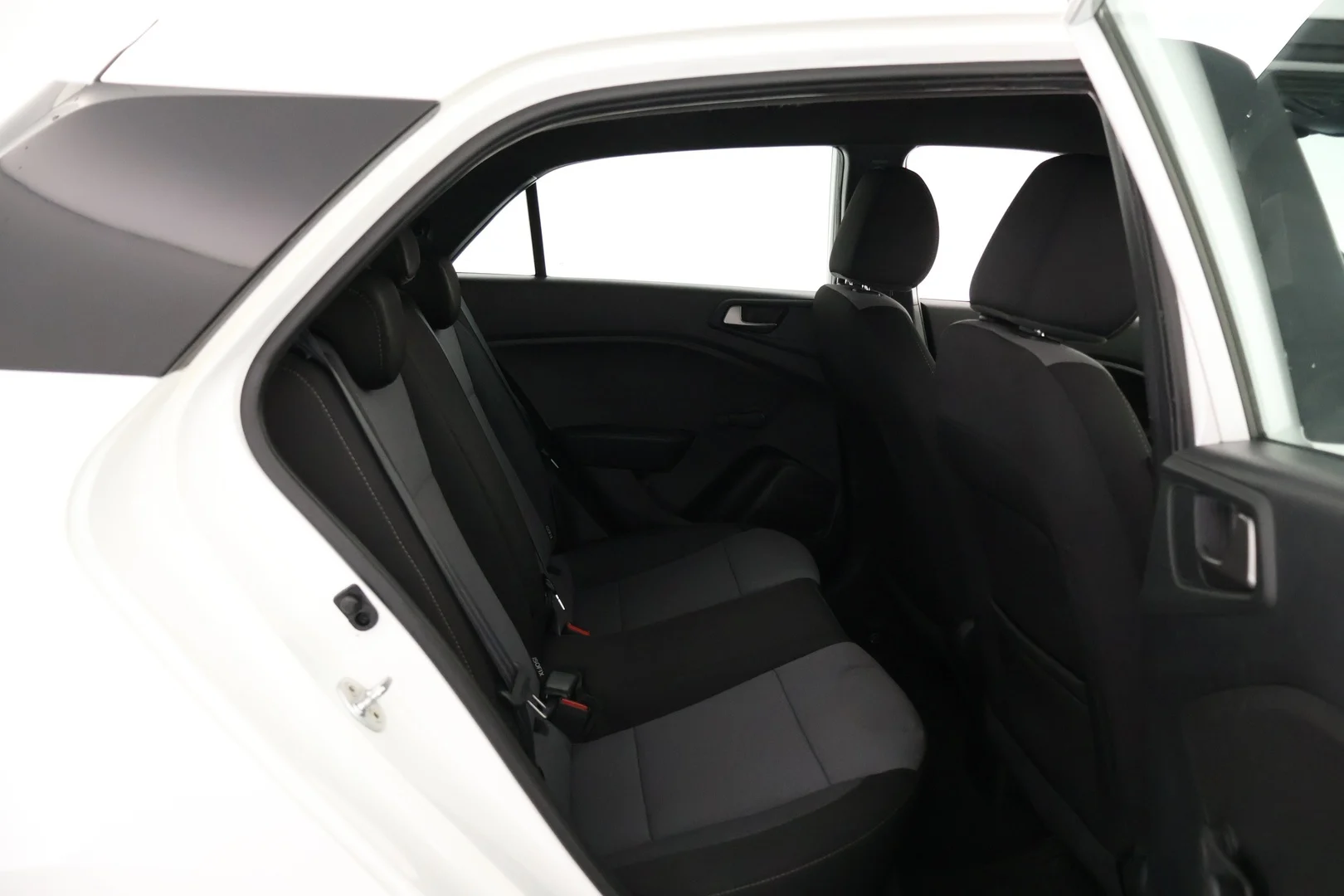 Car Image - 287qYiYxjvu2BufbW49Um5