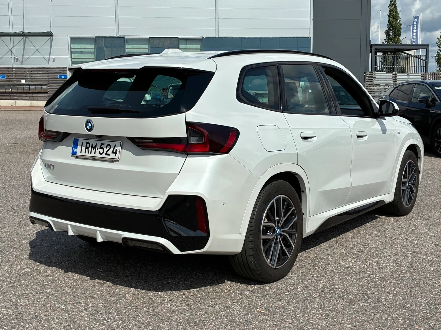 Car Image - 6MaSlYaNXFlEGmUnsLMmOB