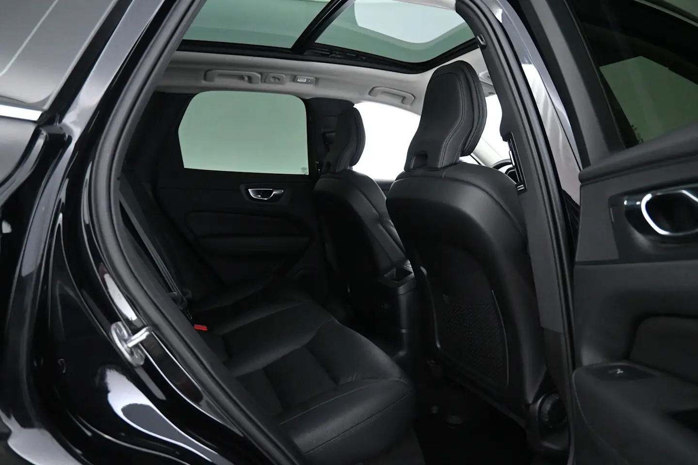 Car Image - 6WPo8wtjN9d2AjtzPdDnZd