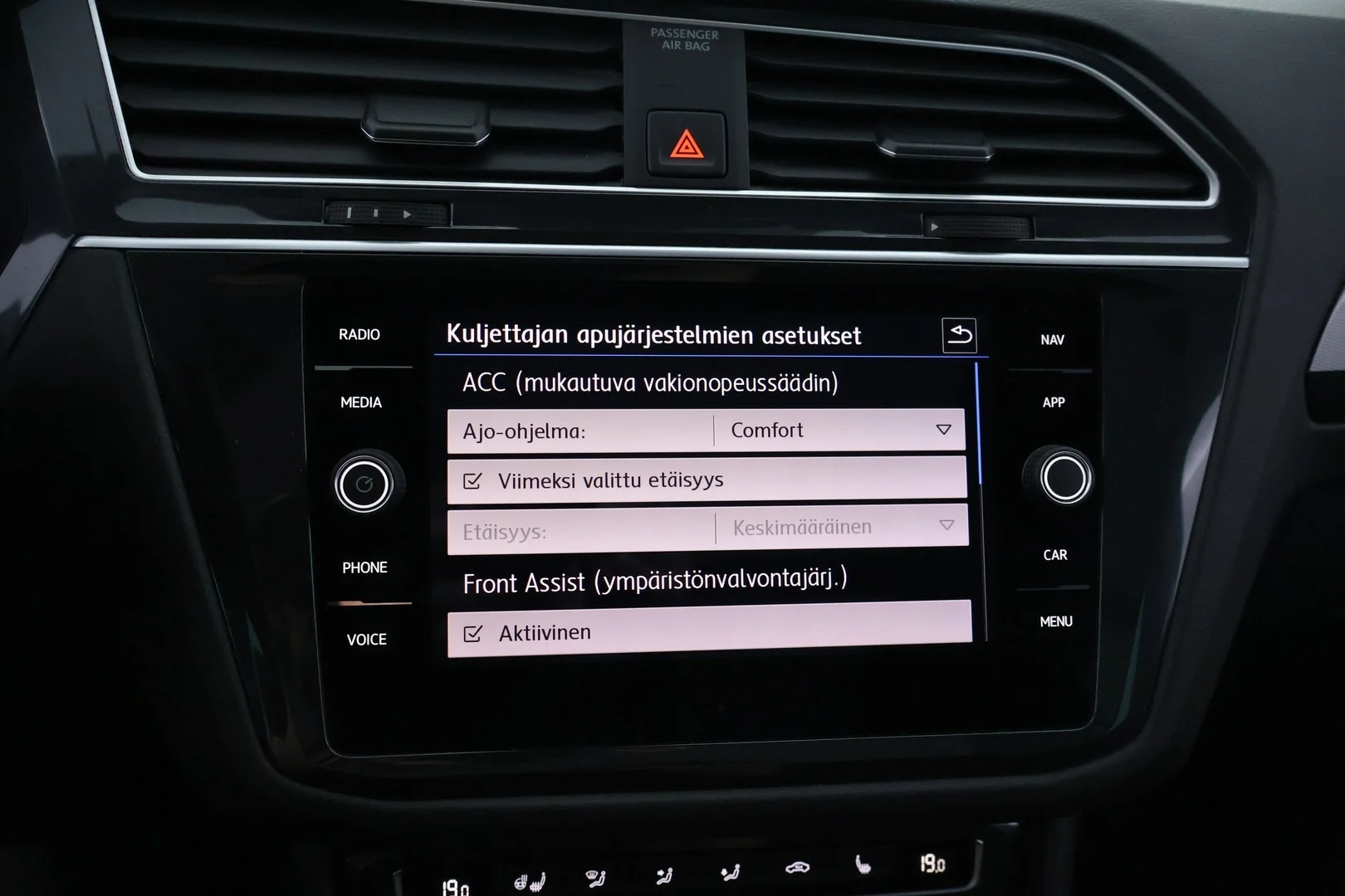 Car Image - 72RwHLBBC3Q2H5ilgNjRDV