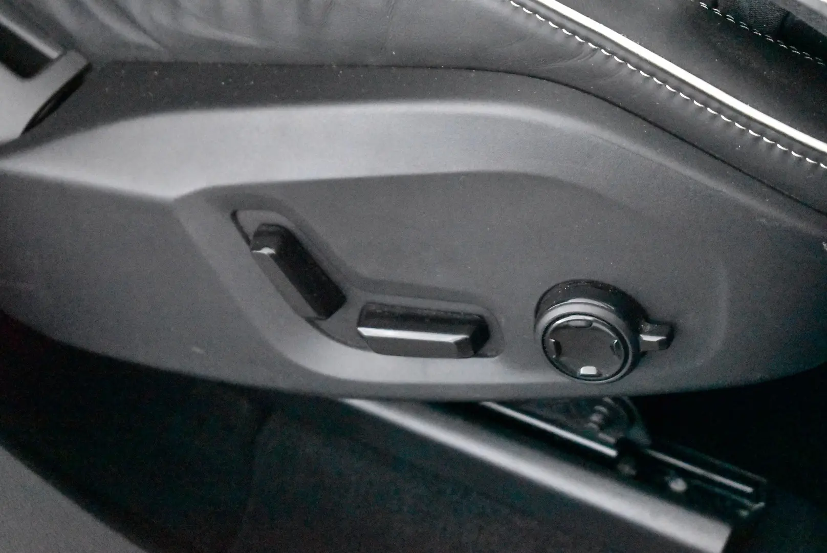 Car Image - 18Jthlmgc59QUndf0NQg3N
