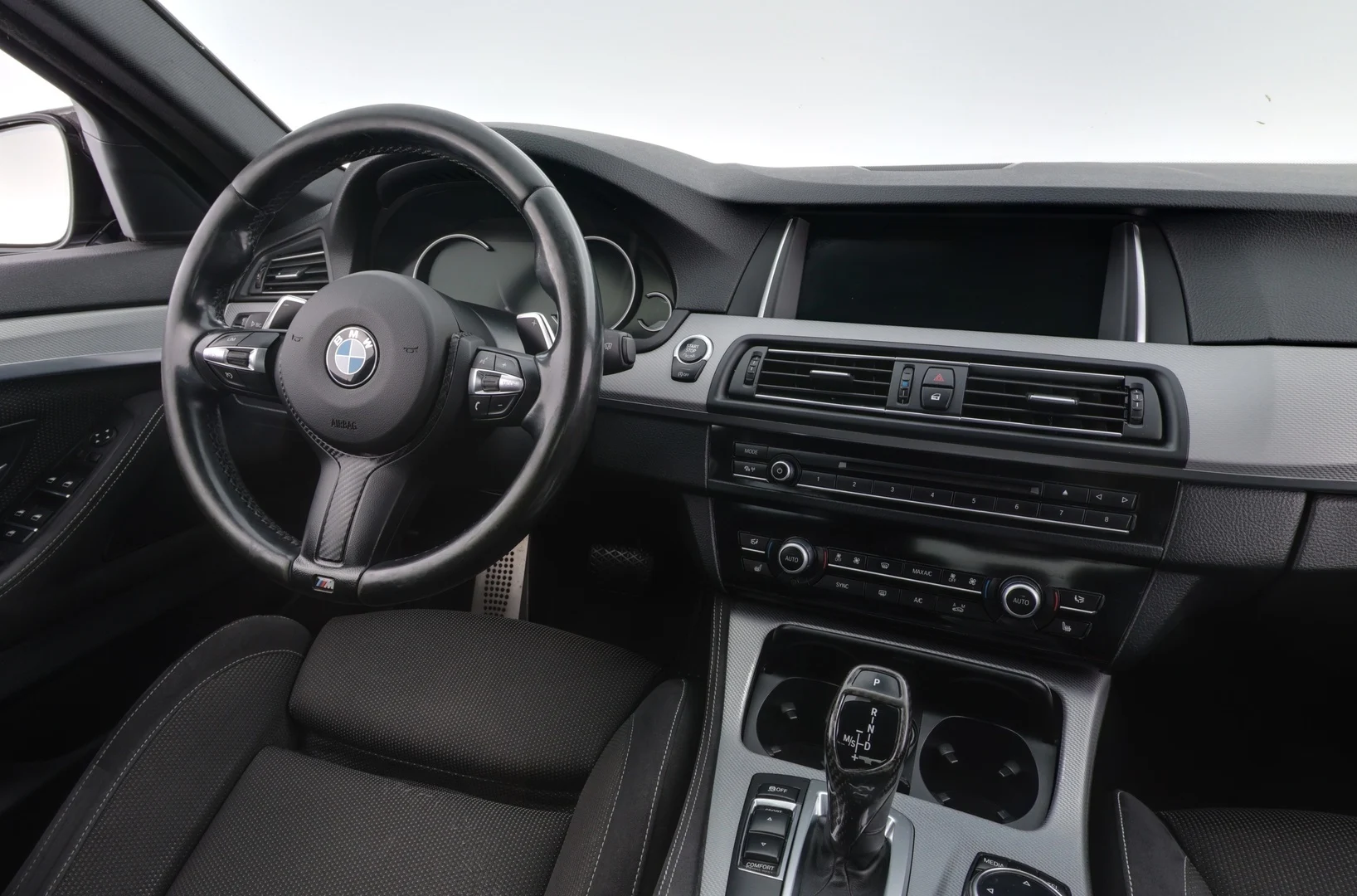 Car Image - 2I1aqlvJ8u0PVynkNLMykL