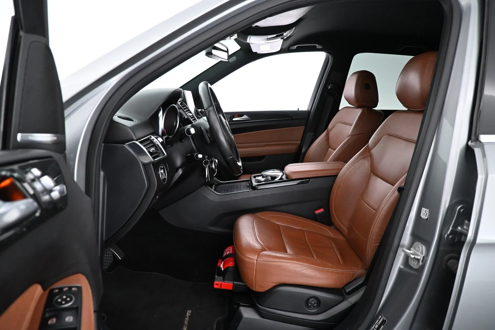 Car Image - Fsajn8ldxKODLpbvmWNEO