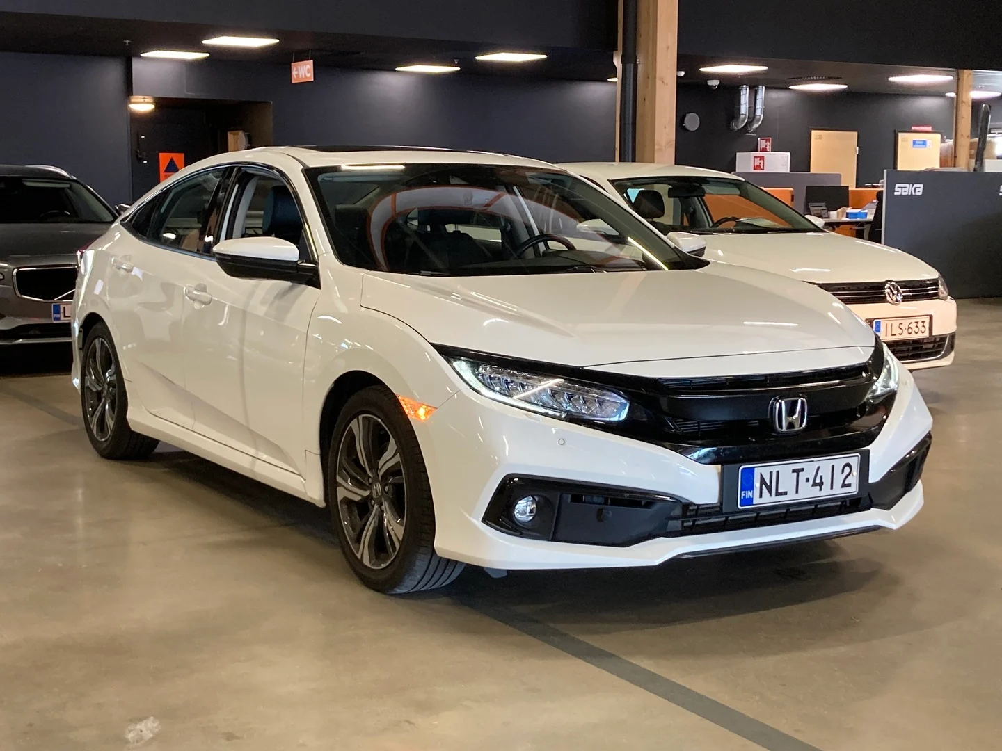Car Image - 3QzXVvtHRbqnJZ01zZyEL8